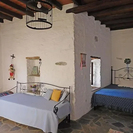 Philoxeno Traditional House - Áno Szírosz