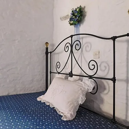 Philoxeno Traditional House - Apartman